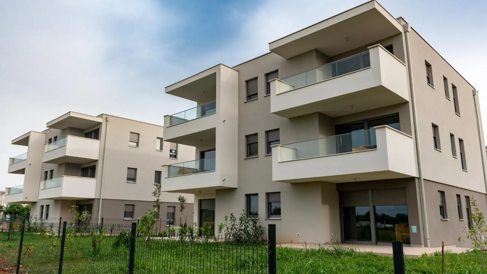 Apartament Baden Resort Basanija, Umag-With Sea View, Parking And 300M From The Beach